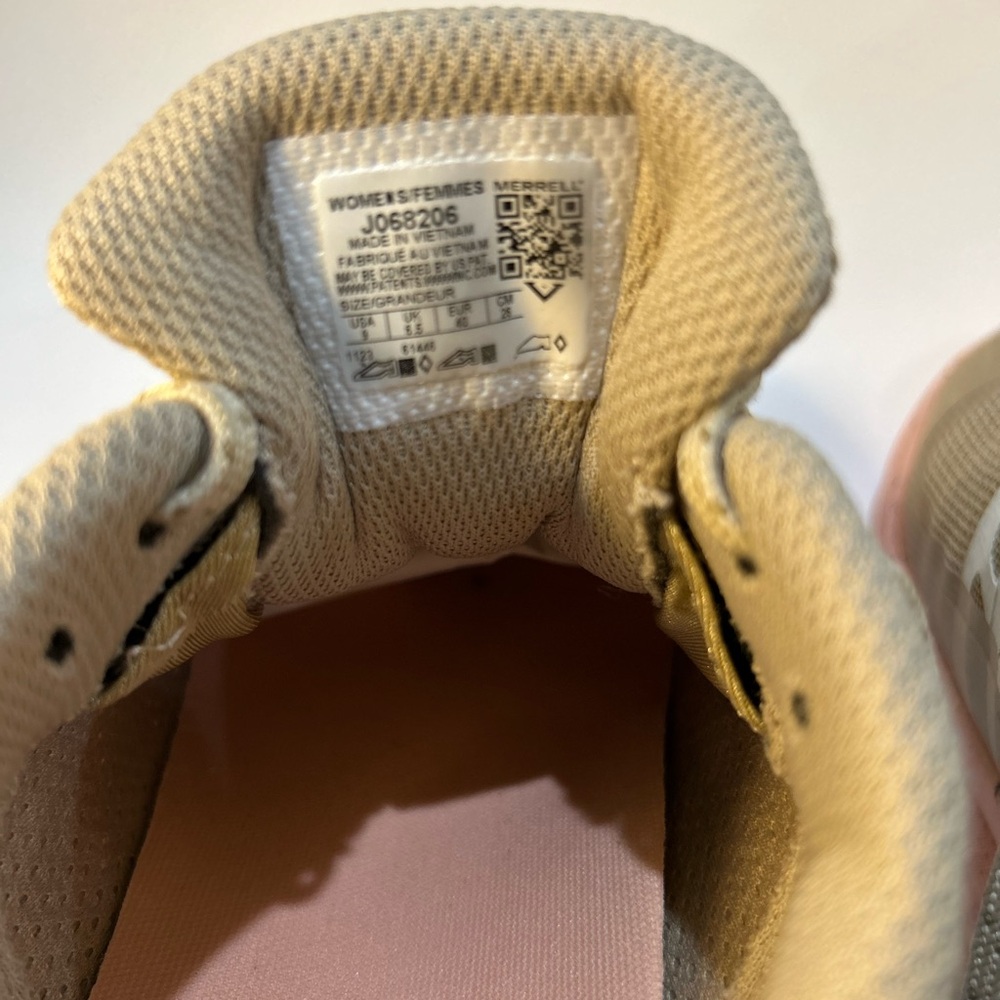 Merrell Women's Sneakers in Tan and Peach Antora 3 Trail running shoes - Picture 7 of 8